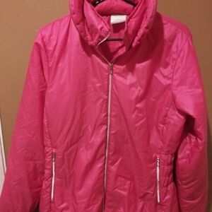 Nike Women's Vibrant Pink Puffer Jacket